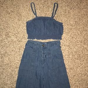 Adorable AE denim two piece